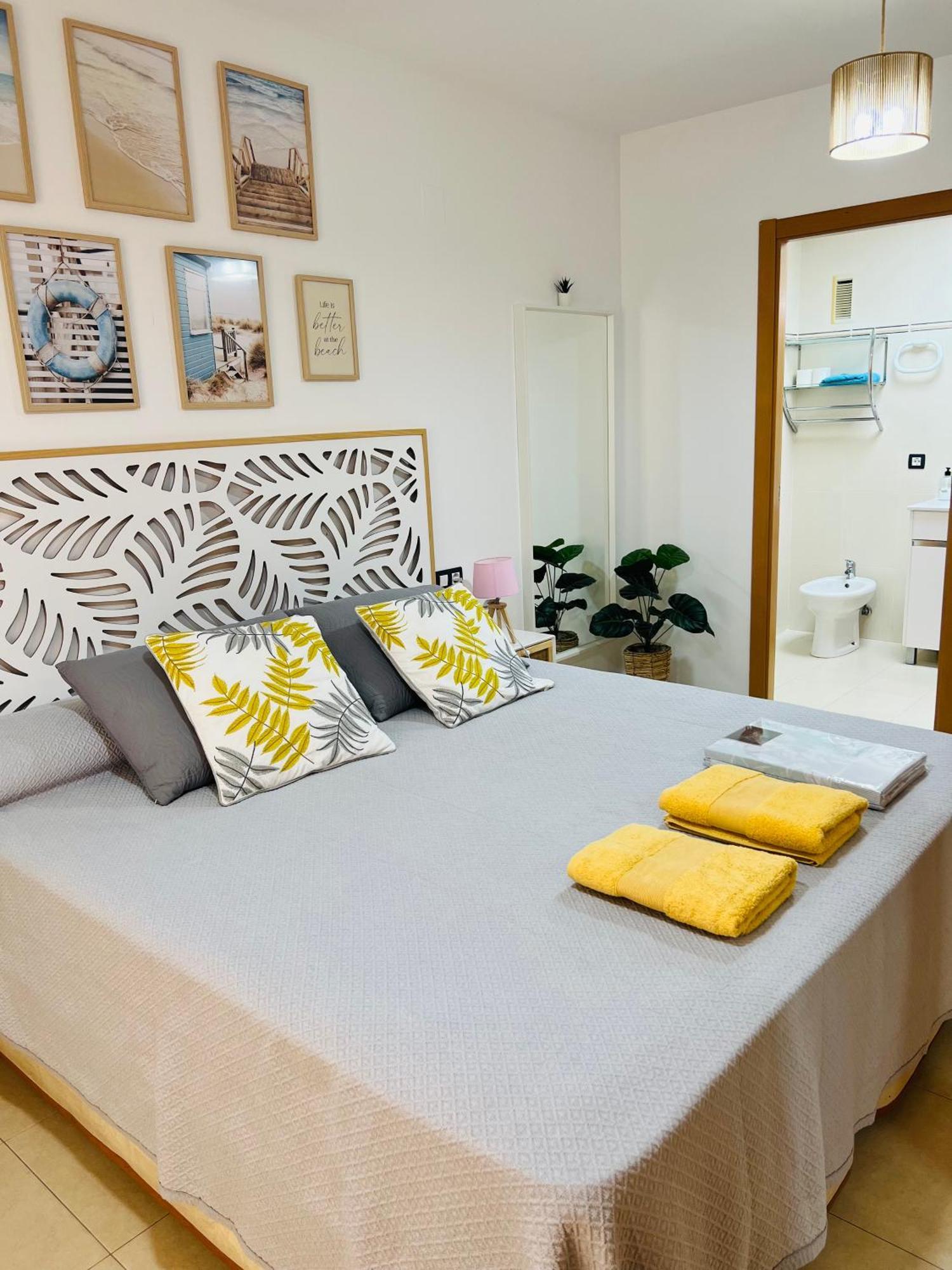 Apartamento Centro 3 Habitaciones Con Aire Acondicionado Y Wifi A 150M De La Playa Y Castillo Peñíscola Extérieur photo