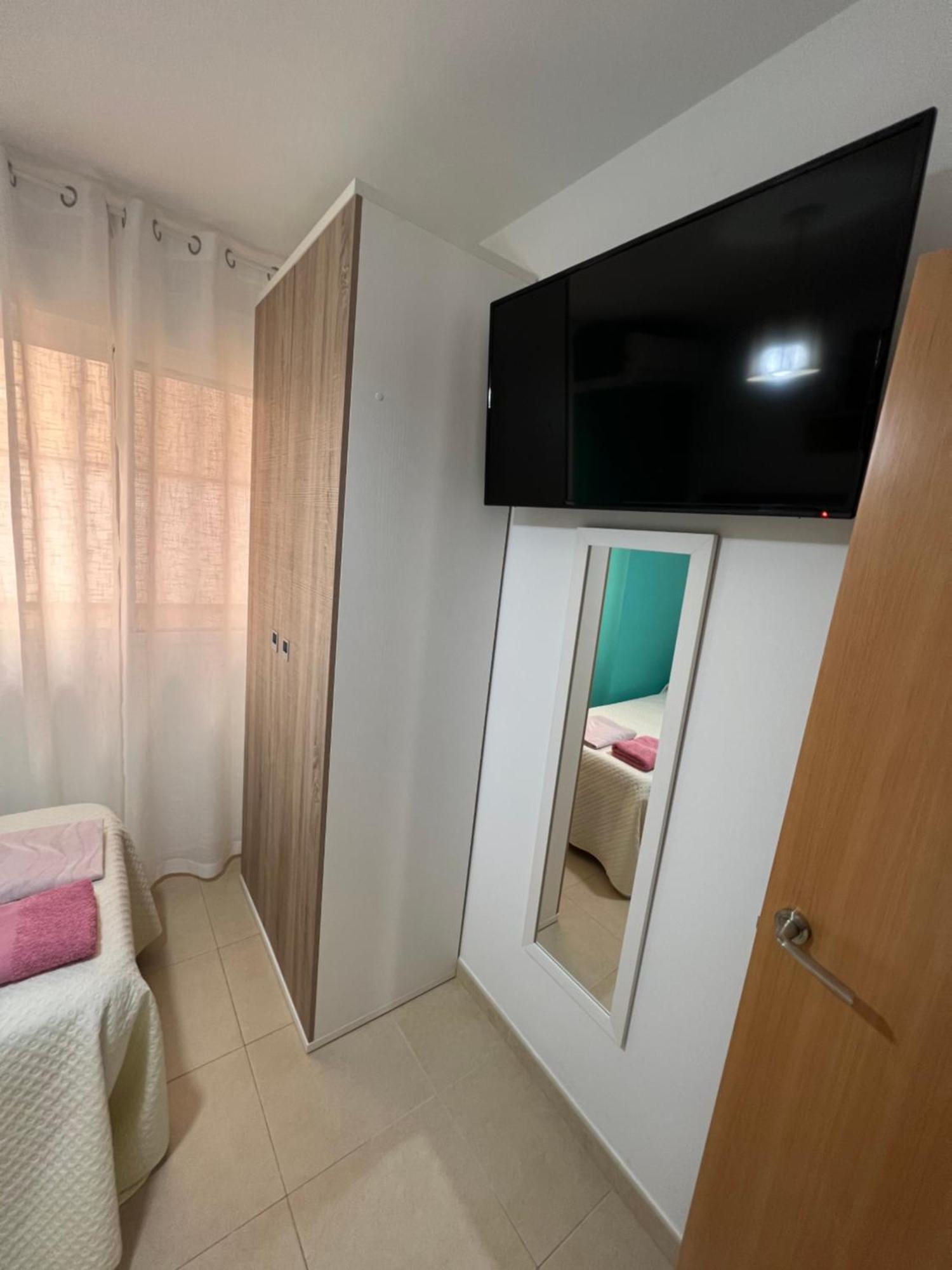 Apartamento Centro 3 Habitaciones Con Aire Acondicionado Y Wifi A 150M De La Playa Y Castillo Peñíscola Extérieur photo